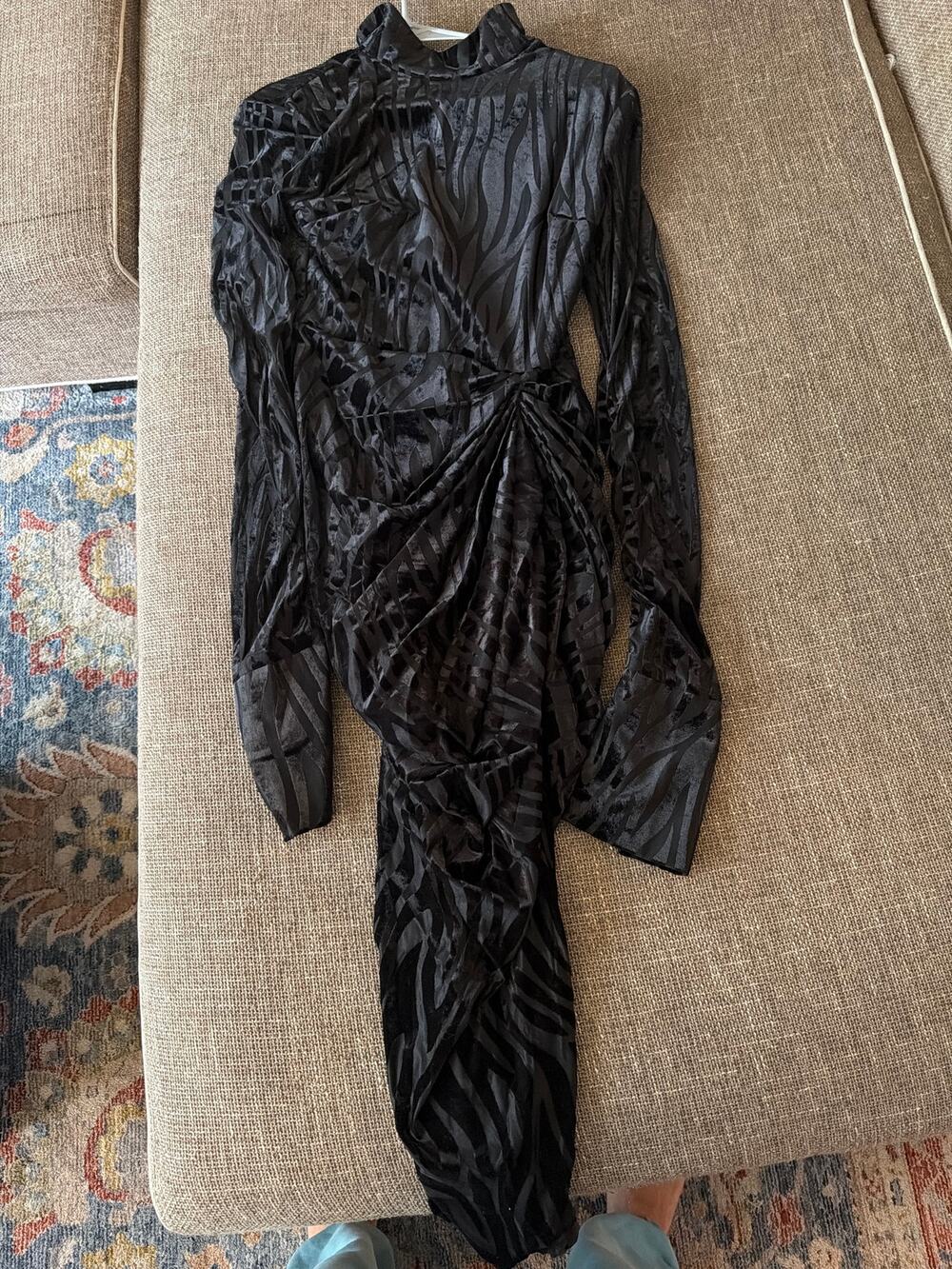 Pretty Little Things NWT Black Zebra Print Devore High Neck Draped Midi Dress